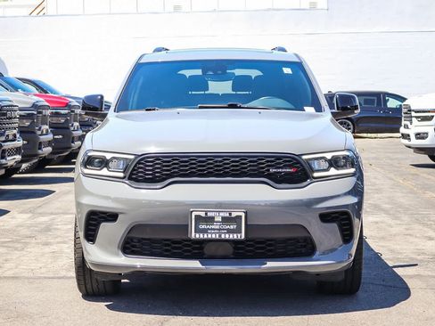 Used 2024 Dodge Durango GT AWD/4WD image 2