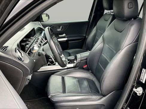 Certified 2021 Mercedes-Benz GLB 35 AMG 35 AMG image 11