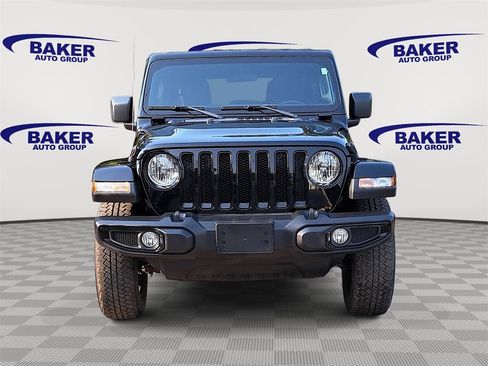 Used 2021 Jeep Wrangler Unlimited Sahara image 8