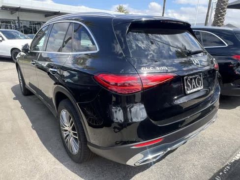 New 2026 Mercedes-Benz GLC 300 4MATIC image 3