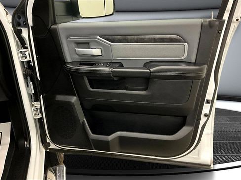 Used 2022 RAM 2500 Lone Star image 29