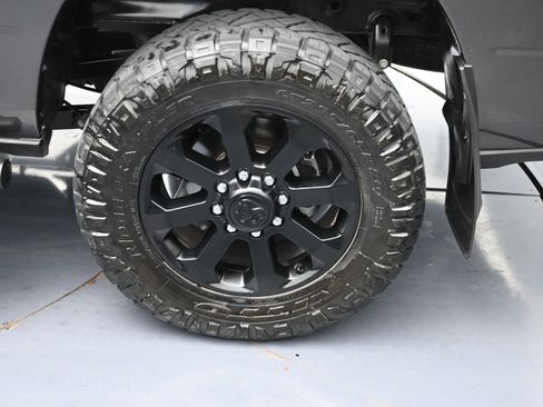 Used 2024 RAM 2500 Laramie w/ Night Edition image 25