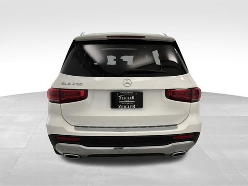 Used 2023 Mercedes-Benz GLB 250 image 9