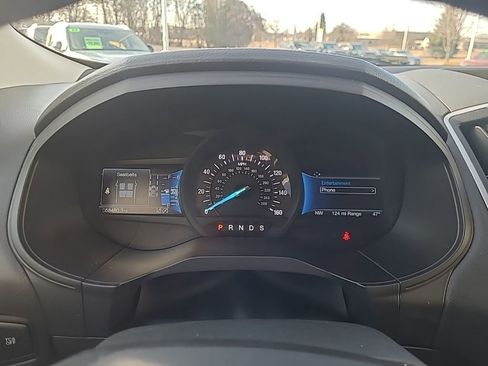 Used 2024 Ford Edge SEL image 19