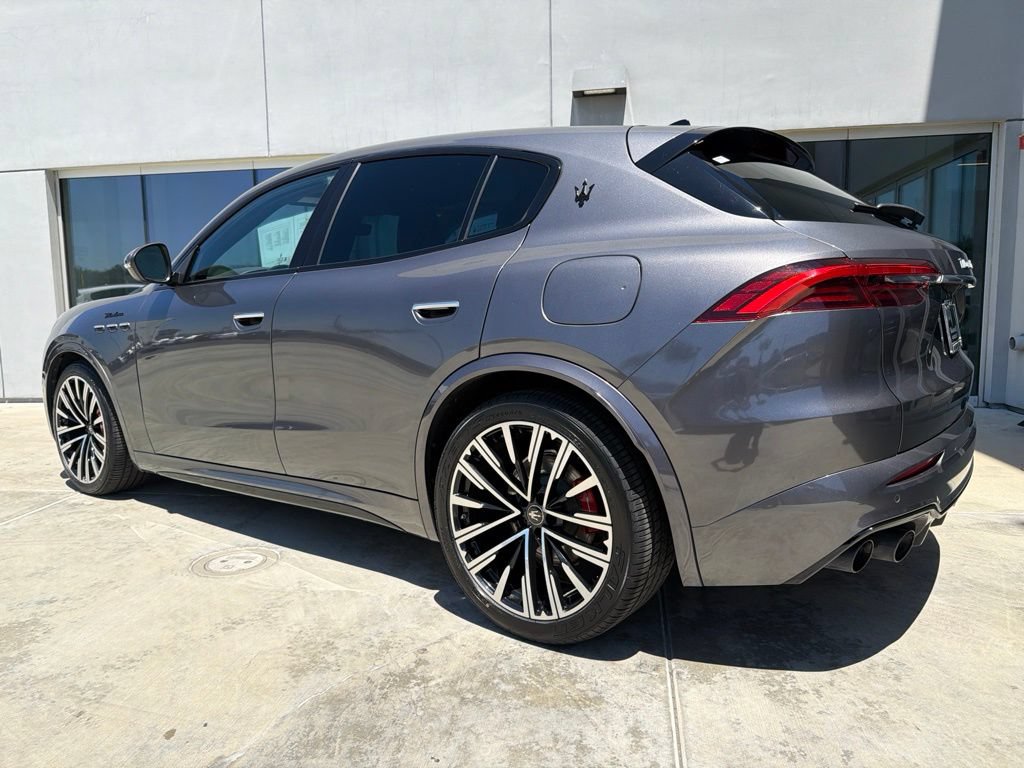 Certified 2023 Maserati Grecale Folgore AWD/4WD image 8