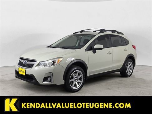 Used 2017 Subaru Crosstrek 2.0i Premium image 1