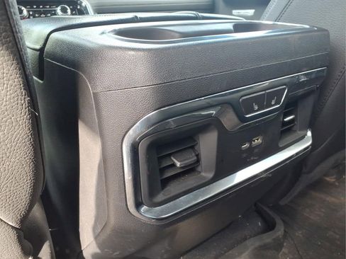 Used 2023 GMC Sierra 1500 Denali w/ Denali Reserve Package AWD/4WD image 8