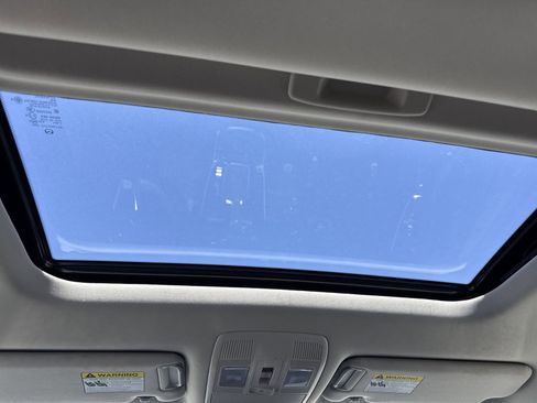 Used 2023 MAZDA CX-9 Touring Plus AWD/4WD image 16
