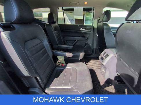 Used 2018 Volkswagen Atlas SEL Premium AWD/4WD image 29