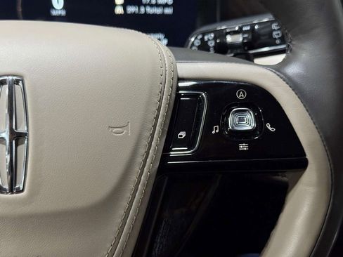 Certified 2024 Lincoln Aviator Reserve w/ Equipment Group 201A image 13