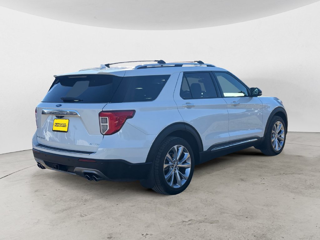 Used 2022 Ford Explorer Platinum w/ Equipment Group 601A AWD/4WD image 5