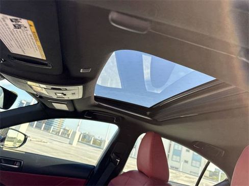 Certified 2024 Lexus IS 300 F Sport image 22