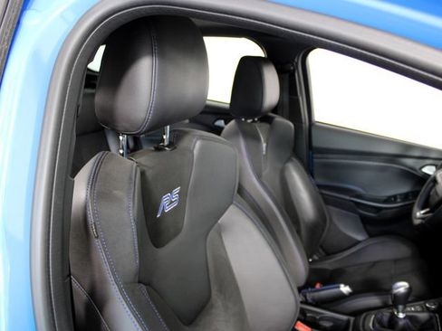 Used 2017 Ford Focus RS AWD/4WD image 29