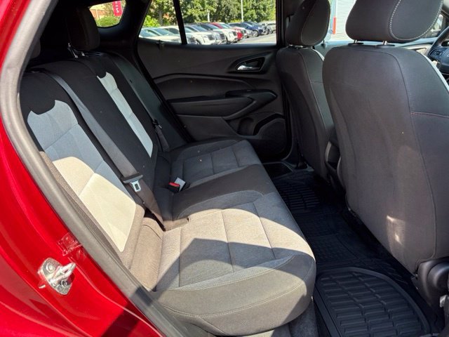 Used 2024 Chevrolet Trax RS w/ Driver Confidence Package FWD image 23