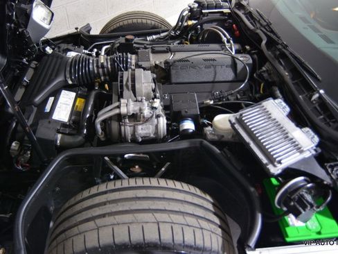 Used 1996 Chevrolet Corvette 2dr Coupe image 24