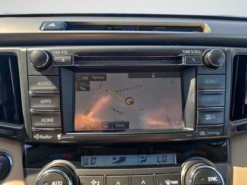 Used 2015 Toyota RAV4 Limited w/ Technology Package AWD/4WD image 17