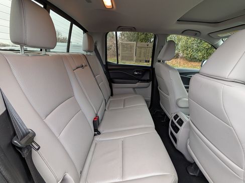 Used 2019 Honda Ridgeline RTL image 26