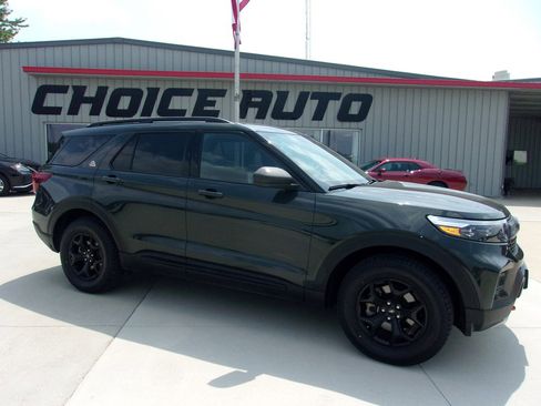 Used 2023 Ford Explorer Timberline image 2