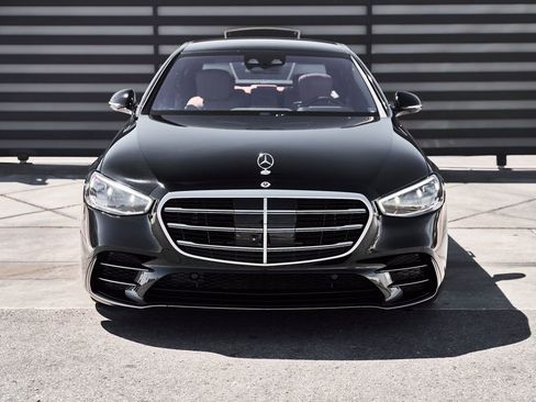 Used 2023 Mercedes-Benz S 580 4MATIC Sedan image 14