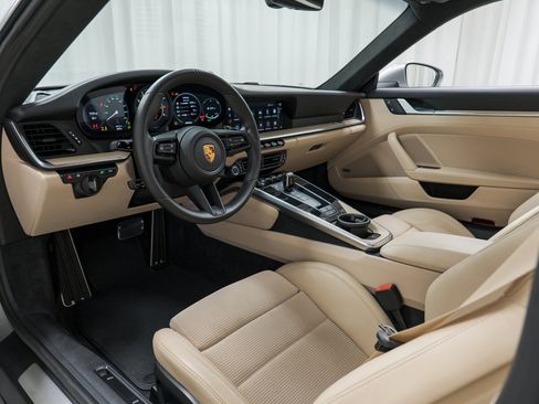 Certified 2022 Porsche 911 Turbo S image 17