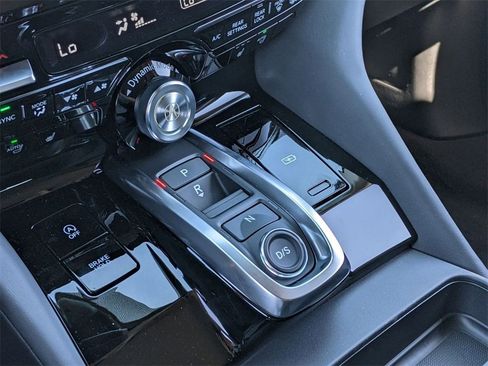 New 2025 Acura MDX w/ Technology Package image 26