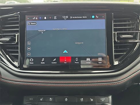 Used 2024 Dodge Durango GT image 23