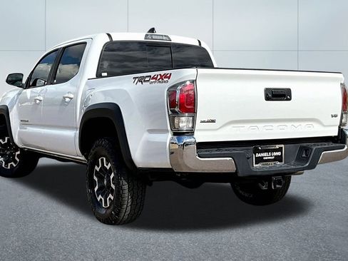 Used 2023 Toyota Tacoma TRD Off-Road image 12