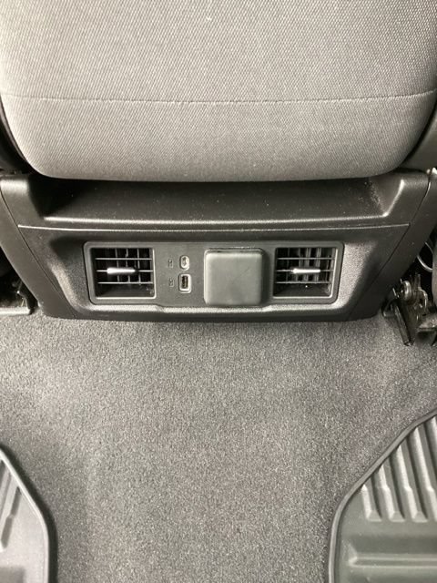 Used 2024 Chevrolet Silverado 1500 LT AWD/4WD image 8