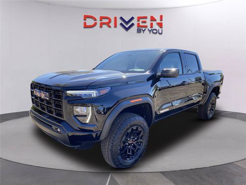 New 2026 GMC Canyon Elevation w/ Convenience Package RWD image 8