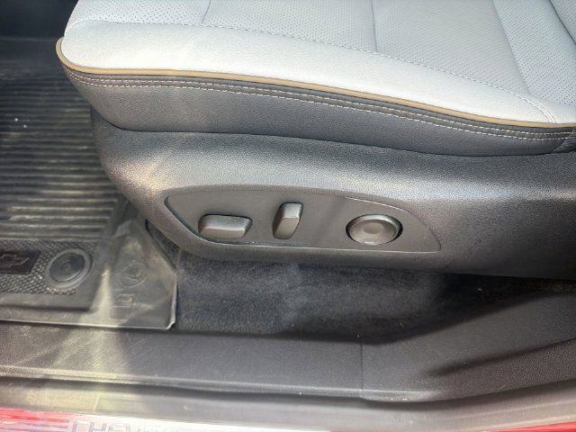 Certified 2025 Chevrolet Traverse High Country w/ LPO, Floor Liner Package FWD image 24