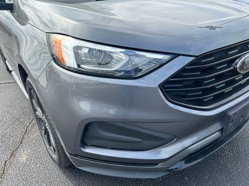 Used 2022 Ford Edge SE w/ Black Appearance Package AWD/4WD image 3
