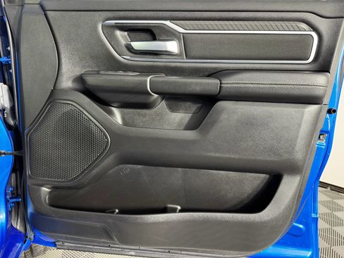 Used 2025 RAM 1500 Big Horn AWD/4WD image 38