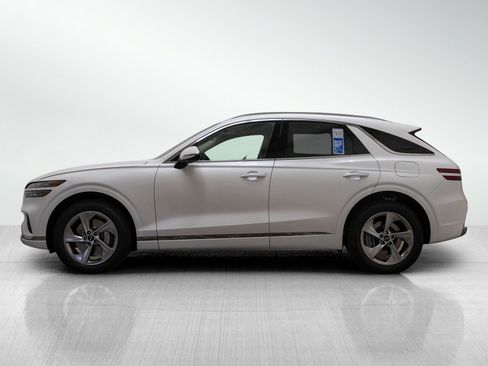 Used 2026 Genesis GV70 2.5T image 3