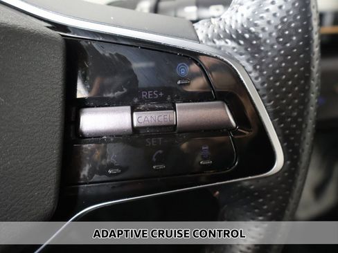 Used 2023 Nissan Ariya ENGAGE image 4