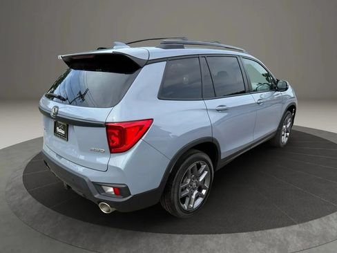 Used 2023 Honda Passport EX-L image 4