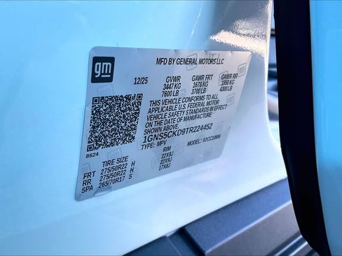 New 2026 Chevrolet Suburban LT w/ Comfort Package image 21