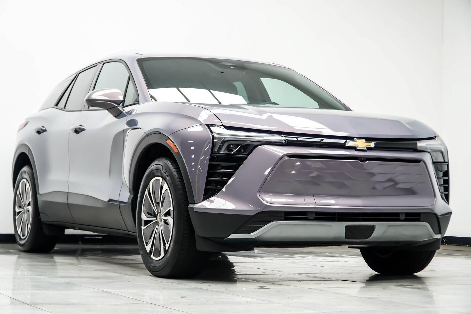 Used 2024 Chevrolet Blazer EV LT AWD/4WD image 5