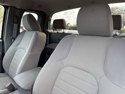 Used 2018 Nissan Frontier S image 22