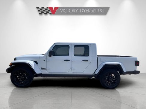 New 2025 Jeep Gladiator Sport AWD/4WD image 5