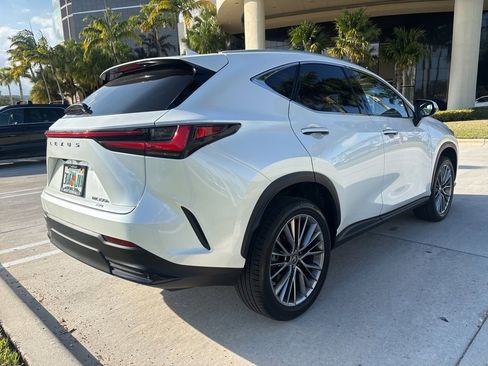 Used 2023 Lexus NX 350h AWD image 5