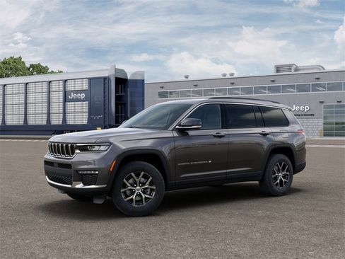 New 2025 Jeep Grand Cherokee L Limited image 2