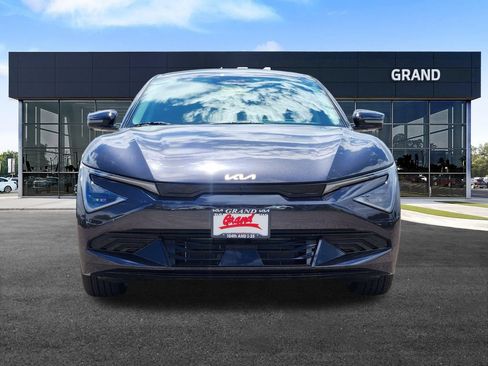 New 2026 Kia EV6 Wind AWD/4WD image 3