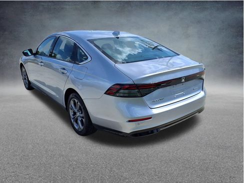 Used 2023 Honda Accord EX-L image 8