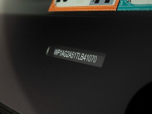 New 2026 Porsche Macan S image 40