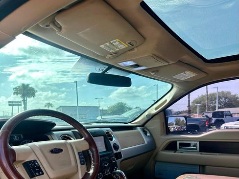 Used 2014 Ford F150 King Ranch w/ King Ranch Luxury Package image 5