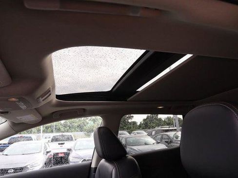 Used 2024 Nissan Murano Platinum w/ Cargo Package AWD/4WD image 9