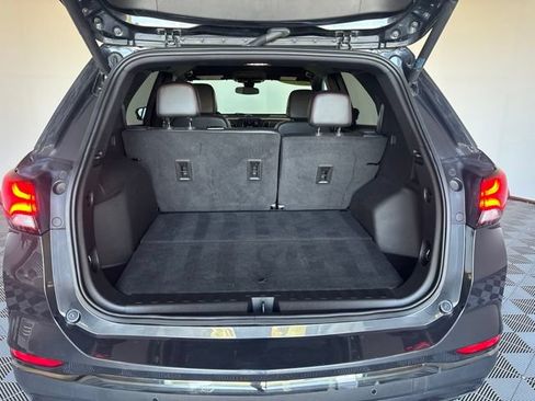 Used 2023 Chevrolet Equinox RS AWD/4WD image 33