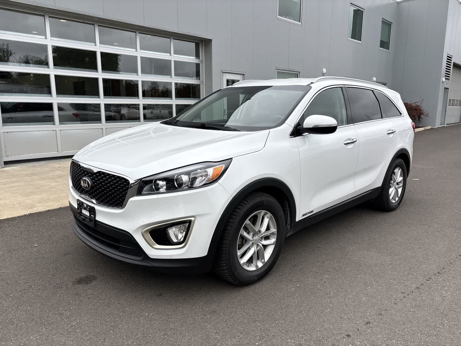 Used 2018 Kia Sorento LX w/ LX V6 Convenience Package AWD/4WD image 1