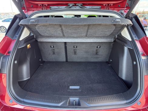 Used 2022 Buick Encore GX Select w/ Sport Touring Package image 39