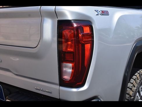 Used 2021 GMC Sierra 2500 SLE w/ SLE Convenience Package AWD/4WD image 52